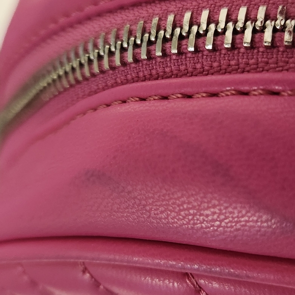 Backpack - Picture 4 of 5